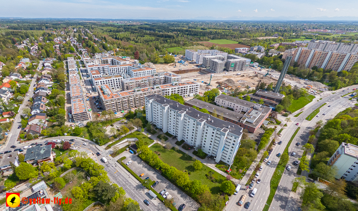 04.05.2023 - Luftbilder vom Alexisqaurtier und Pandion Verde in Neuperlach